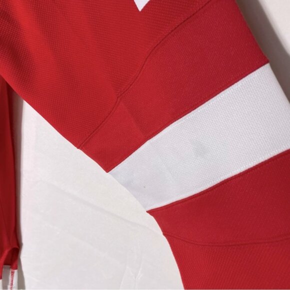 NHL RBK Detroit Red Wings Signed Brad Stuart #23 Red White Hockey Jersey M - Picture 9 of 16